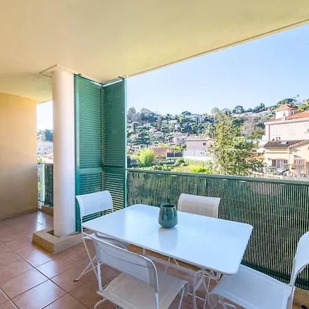 Asteria * Μεντόν